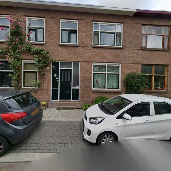 Straatbeeld van Madoerastraat 31, 3312CJ Dordrecht