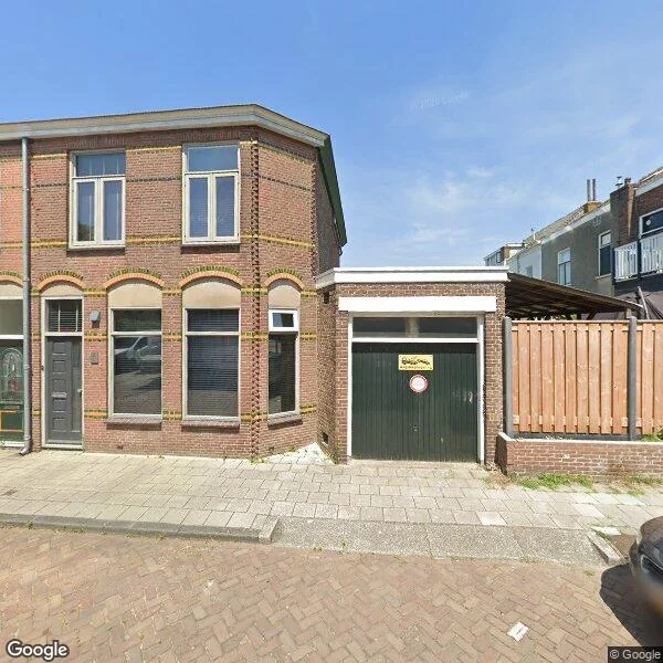 Straatbeeld van Maerten Trompstraat 2, 2182XE Hillegom