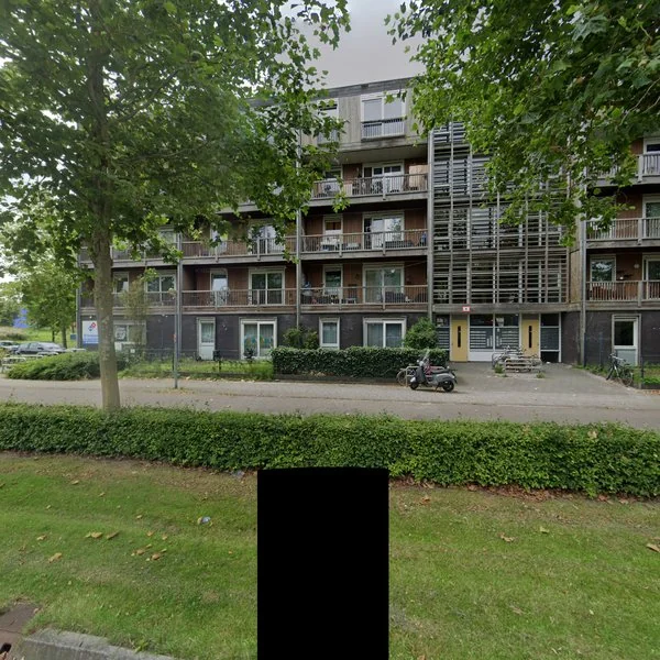 Straatbeeld van Makassarweg 191, 1335HW Almere