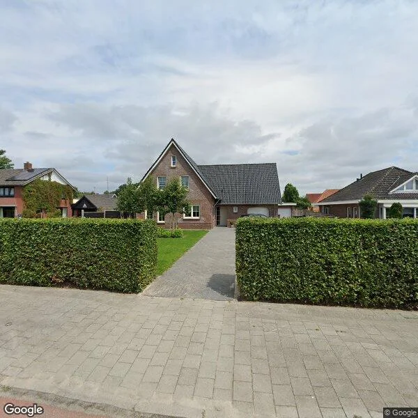 Straatbeeld van Manderveenseweg 84, 7664VW Manderveen