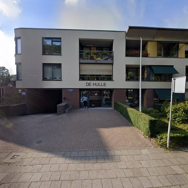 Straatbeeld van Manitobaplein 43, 7671GK Vriezenveen