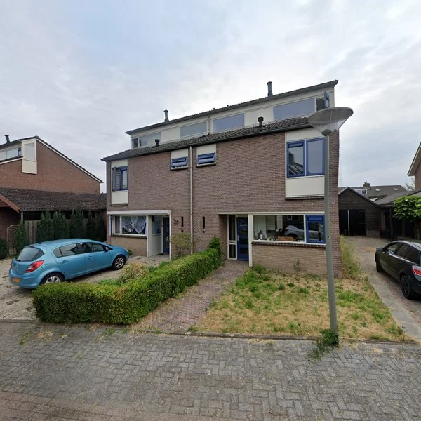 Straatbeeld van Marcellis Gremmenstraat 26, 5367AH Macharen