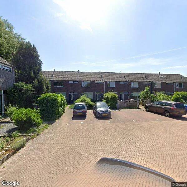 Straatbeeld van Margrietplein 9, 7711JV Nieuwleusen