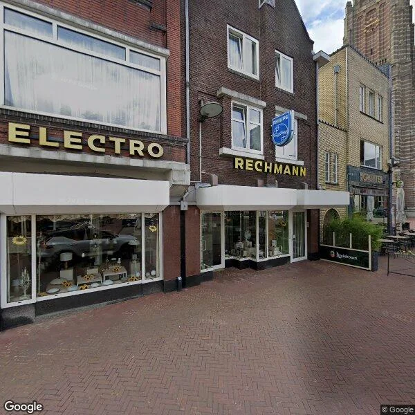 Straatbeeld van Markt 10, 6001EK Weert