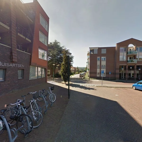 Straatbeeld van Markt 12, 5431EC Cuijk
