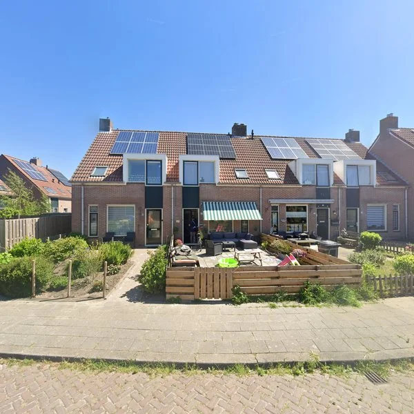 Straatbeeld van Marktweg 13, 1607CB Hem
