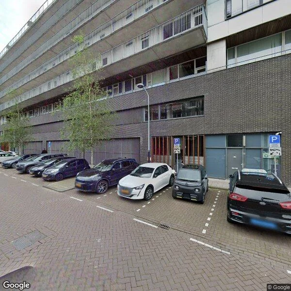 Straatbeeld van Martini van Geffenstraat 104, 1068GL Amsterdam