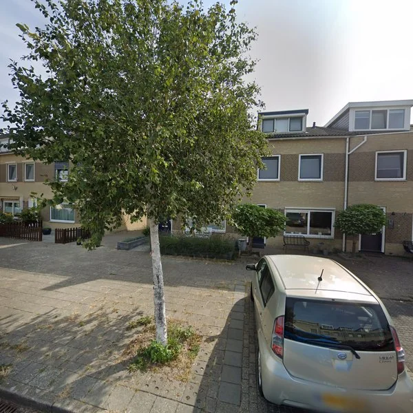 Straatbeeld van Maurice Ravèlstraat 86, 1544ML Zaandijk