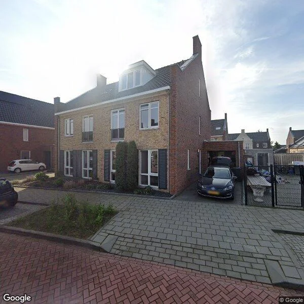 Straatbeeld van Maximastraat 15, 4711SH St. Willebrord