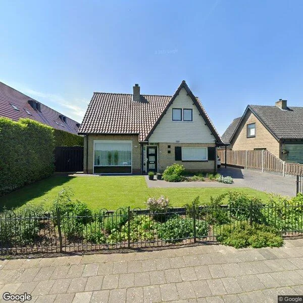 Straatbeeld van Maximiliaan van Egmondstraat 10, 4116ES Buren