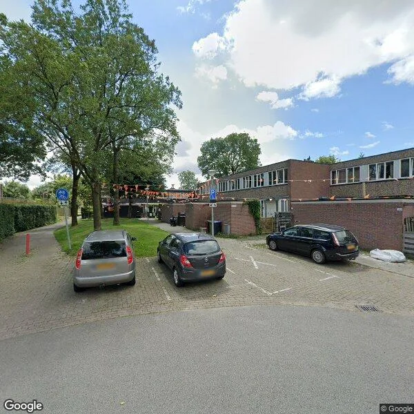 Straatbeeld van Meerpaal 350, 9732AV Groningen