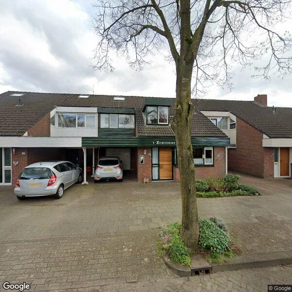 Straatbeeld van Meester Koolenweg 29, 8042GB Zwolle