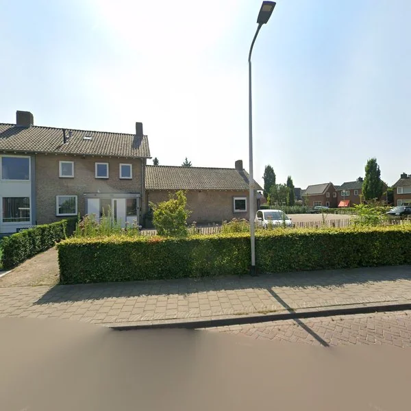 Straatbeeld van Meester Muldersstraat 16, 7591VX Denekamp