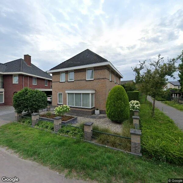Straatbeeld van Meester van Zutphenstraat 4, 5469NV Erp