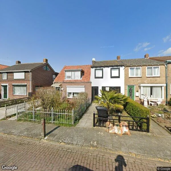 Straatbeeld van Meester Willem Schorerstraat 9, 4513AG Hoofdplaat