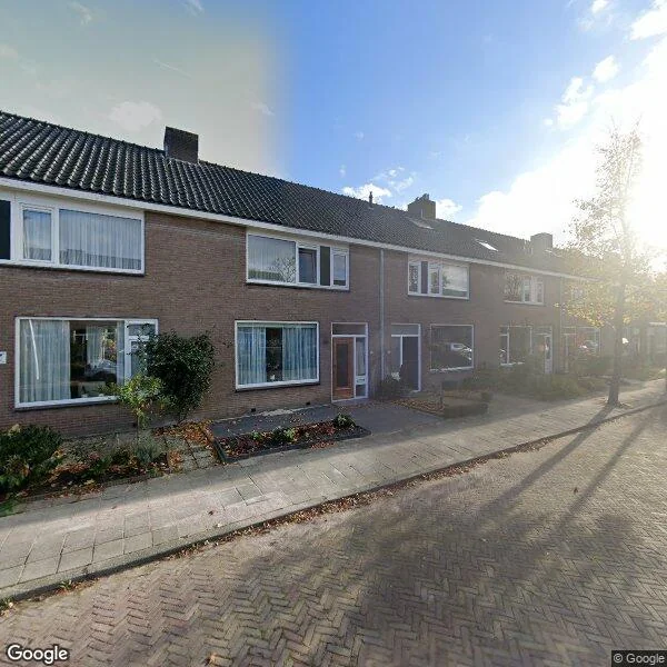 Straatbeeld van Meeuwenlaan 12, 2352CS Leiderdorp