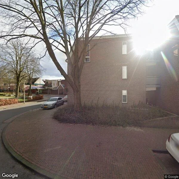Straatbeeld van Meeuwenlaan 27, 8011AM Zwolle