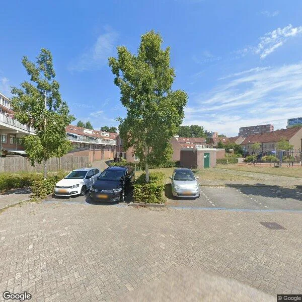 Straatbeeld van Meidoornplein 27, 1112EJ Diemen