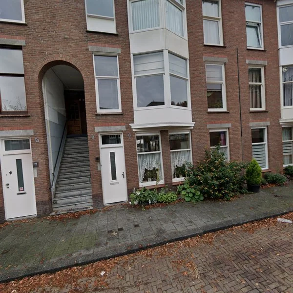 Straatbeeld van Meidoornstraat 32, 2563GJ Den Haag