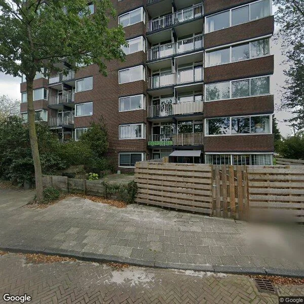 Straatbeeld van Meijerslaan 136, 2105PC Heemstede