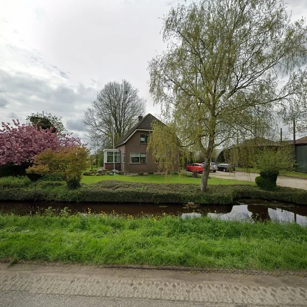 Straatbeeld van Melkweg 1a, 2967LA Langerak