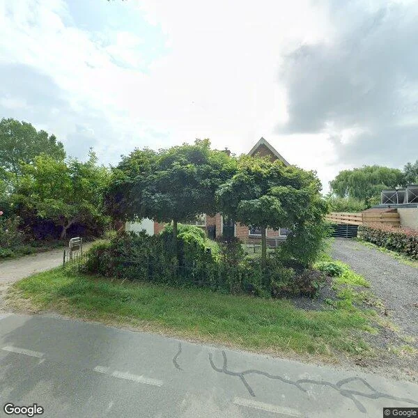 Straatbeeld van Menamerdyk 18, 9037JV Slappeterp