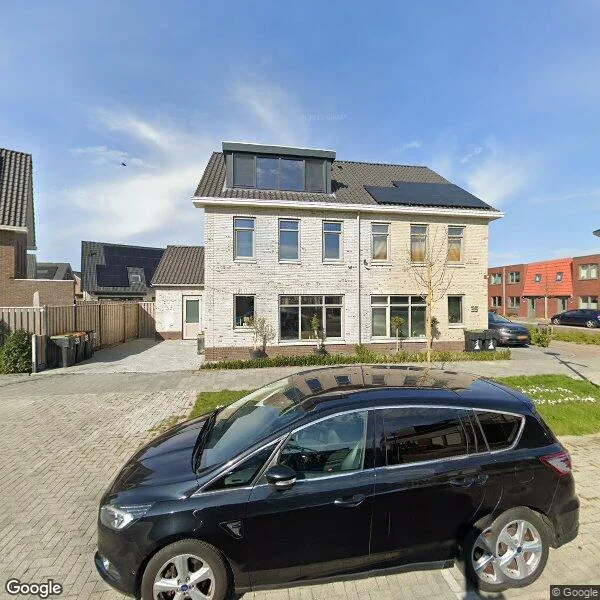 Straatbeeld van Merelweg 35, 1706BE Heerhugowaard