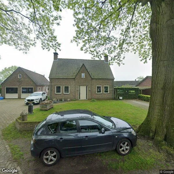 Straatbeeld van Merlenbergseweg 10a, 5754AX Deurne
