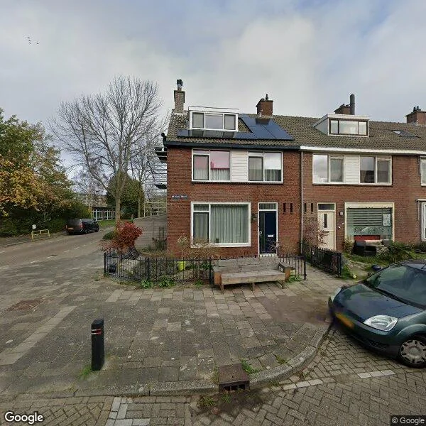 Straatbeeld van Mesdagstraat 1, 2162CE Lisse