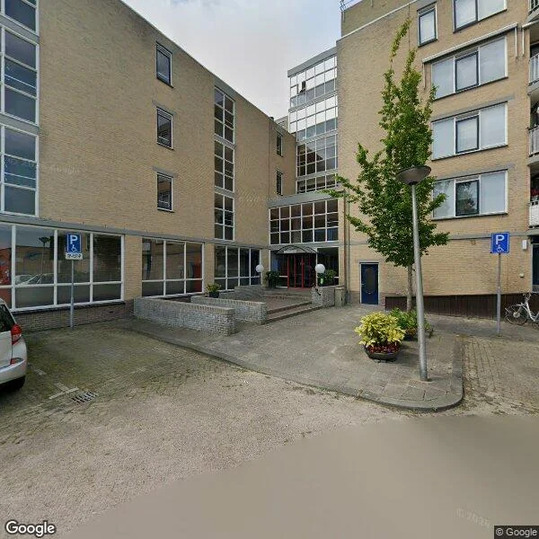 Straatbeeld van Meubelmaker 128, 3335VG Zwijndrecht