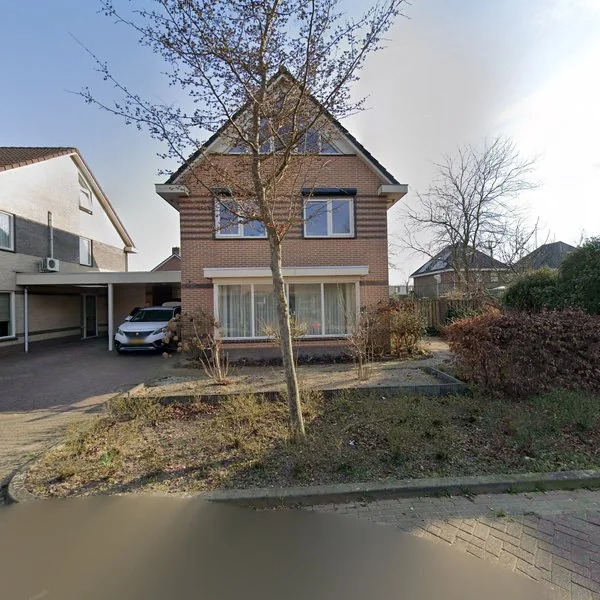 Straatbeeld van Mezenlaan 11, 6658GW Beneden-Leeuwen