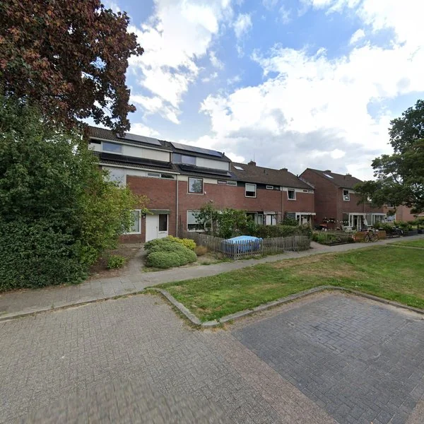 Straatbeeld van Mezenlaan 9, 9663CM Nieuwe Pekela