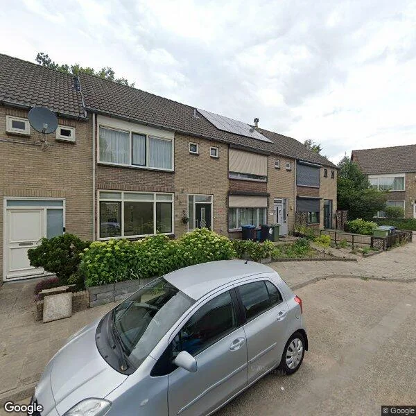 Straatbeeld van Mgr Ariensstraat 5, 4631EK Hoogerheide