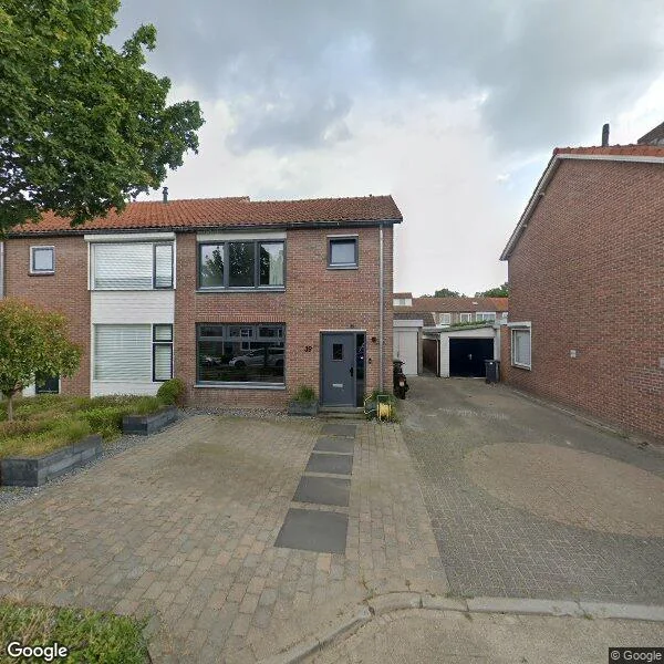 Straatbeeld van Mgr. Hilhorststraat 39, 5421VN Gemert