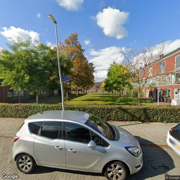 Straatbeeld van Mgr. Hoogveldplein 3, 3555WN Utrecht