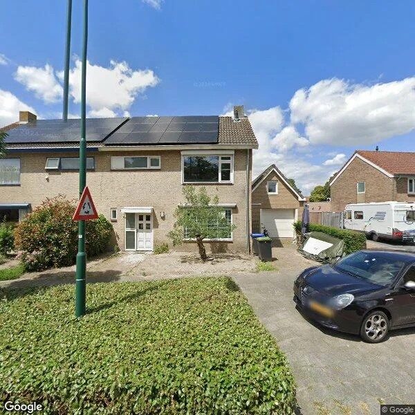 Straatbeeld van Mgr. Nolenslaan 96, 5103BN Dongen