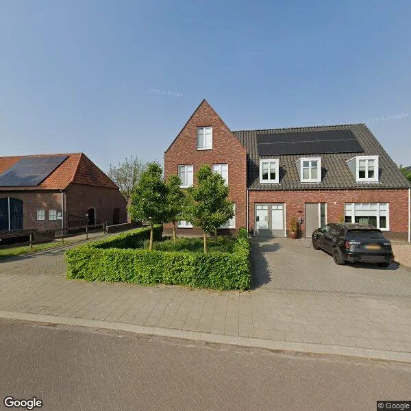 Straatbeeld van Mgr. van de Venstraat 96, 5482EN Schijndel