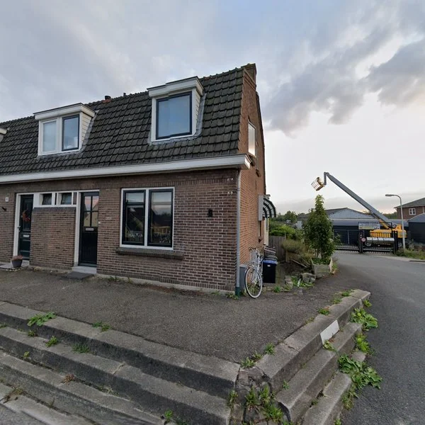 Straatbeeld van Middelland 25, 2931AK Krimpen aan de Lek