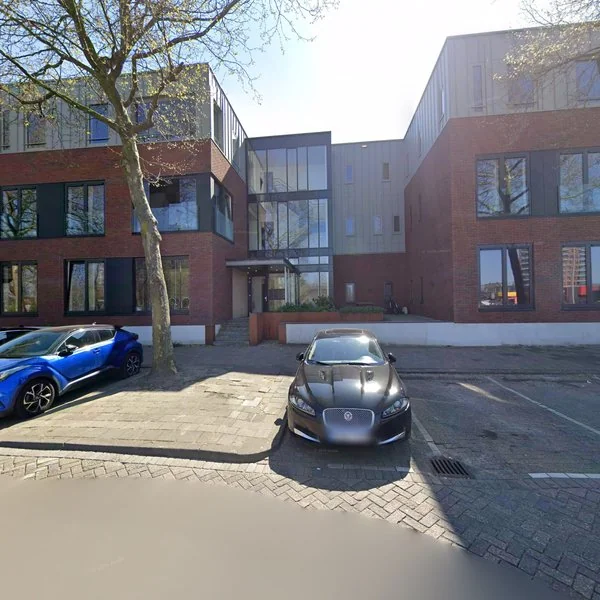 Straatbeeld van Middenbaan-Noord 20C, 3191EH Hoogvliet Rotterdam