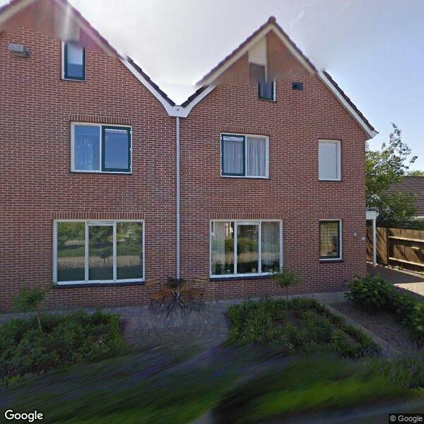 Straatbeeld van Middenbree 18, 9403JM Assen