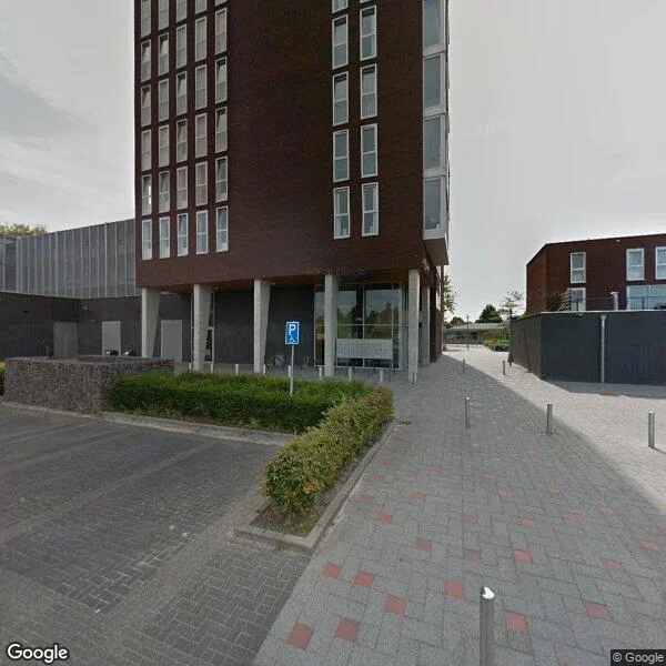 Straatbeeld van Middenhaag 455, 7815LG Emmen
