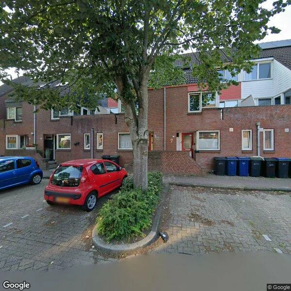 Straatbeeld van Middenhof 140, 1354EP Almere