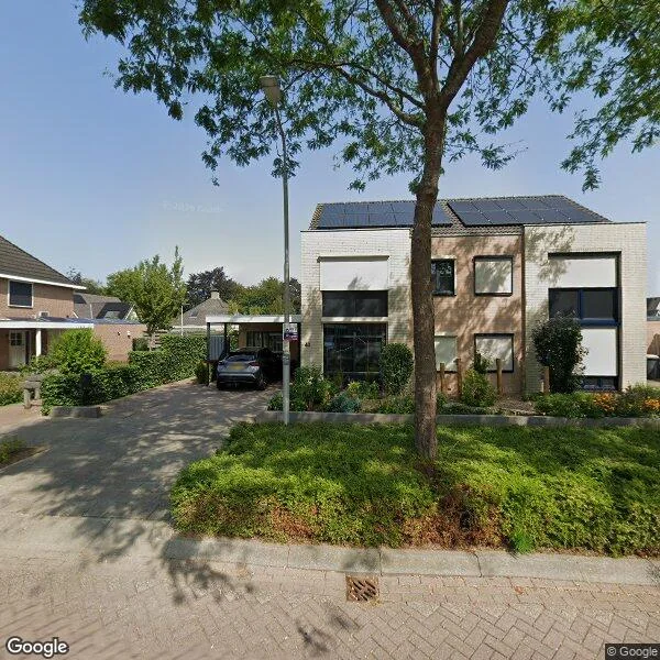 Straatbeeld van Middenweg 43, 7255WR Hengelo (Gld)