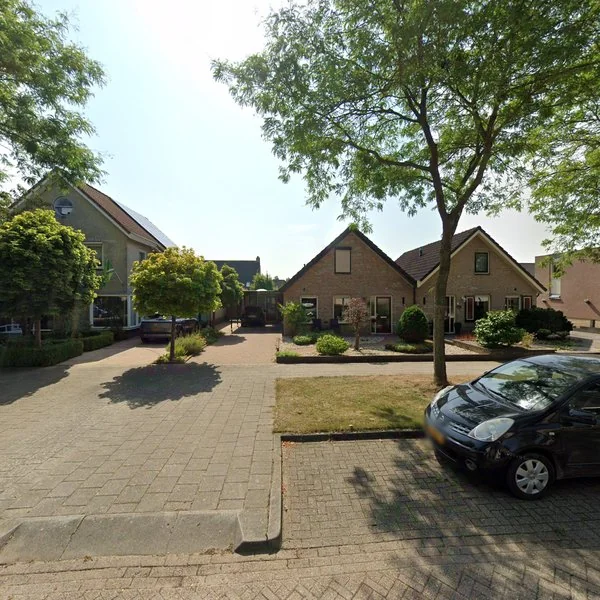 Straatbeeld van Middenweg 9, 7255WR Hengelo (Gld)