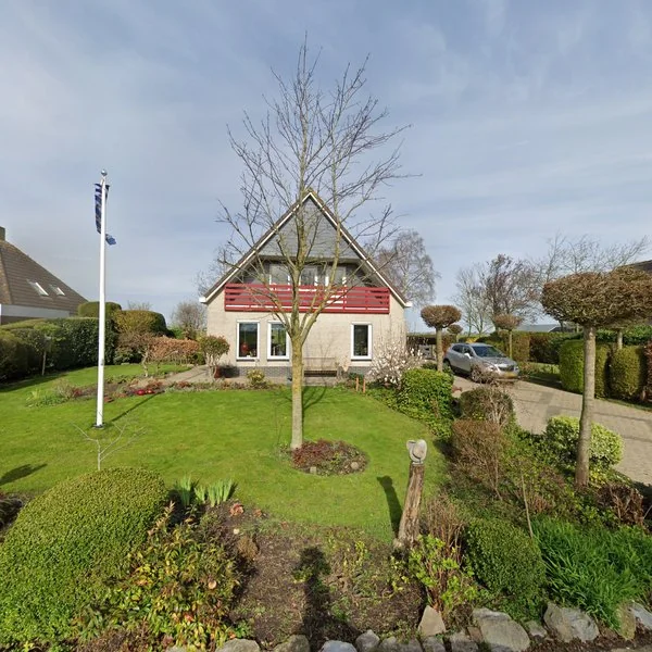 Straatbeeld van Midsbuorren 2, 8626GK Offingawier