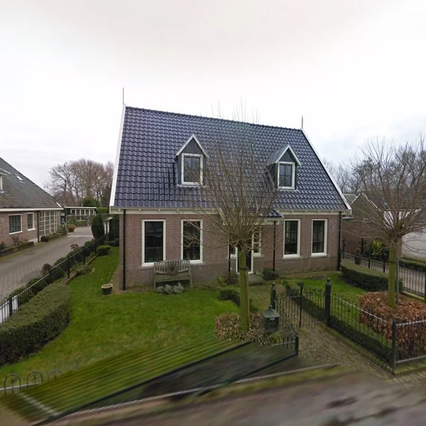 Straatbeeld van Mientweg 34, 1732LE Lutjewinkel