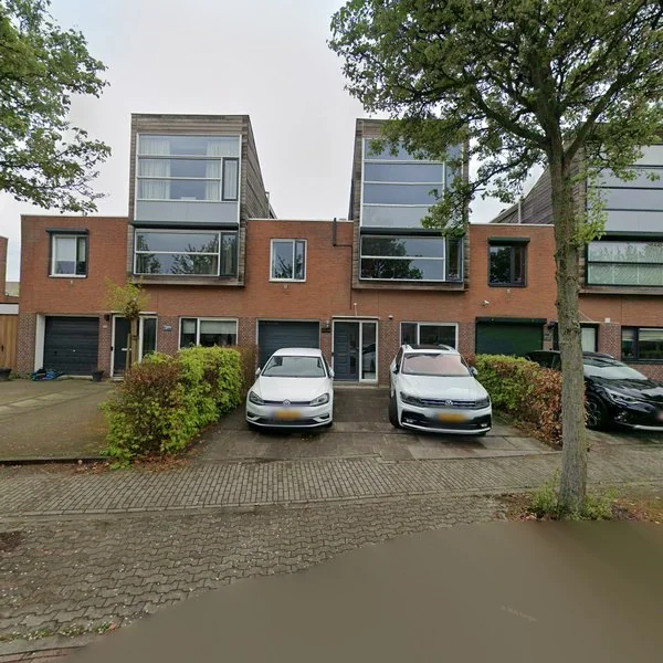 Straatbeeld van Mildenburgallee 32, 3207KN Spijkenisse
