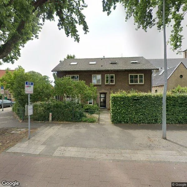Straatbeeld van Minckelersstraat 32, 1221KH Hilversum