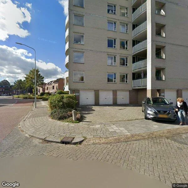 Straatbeeld van Minervalaan 17, 9401EB Assen