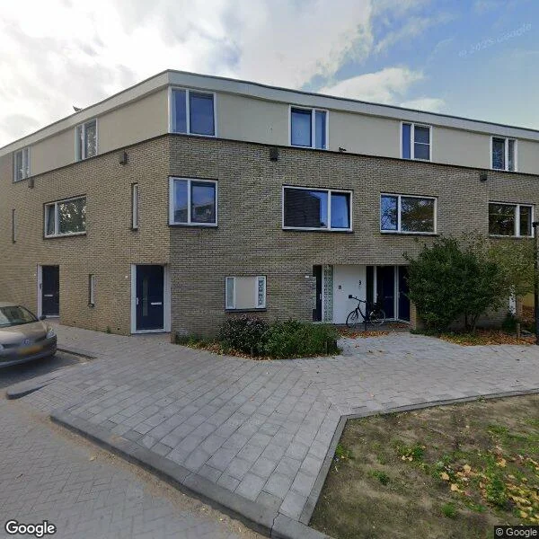 Straatbeeld van Minister Donkerstraat 8, 3119RE Schiedam
